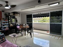 Blk 210 Bedok Town Centre (Bedok), HDB 3 Rooms #565228541